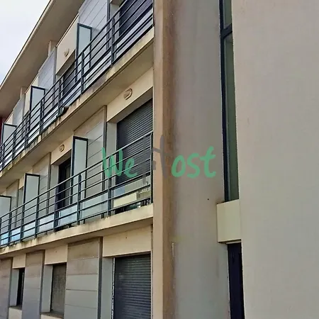 Modern Parking La Rochelle (Charente-Maritime)